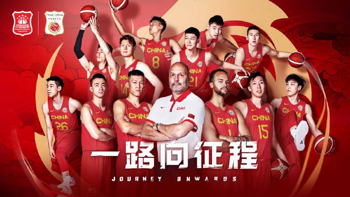 滕哈赫聪明且雄心勃勃，在转会市场上要求也很高，他了解格雷泽在这里是不受欢迎的，因此也认为曼联与他们一刀两断是最符合利益的。